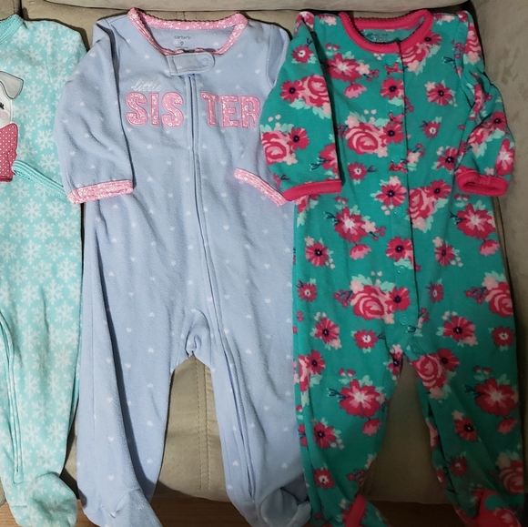 5 footie pajamas - Picture 2 of 2